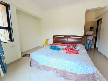 Bedroom in 2 BHK Builder Floor at Raunak Park, Kokanipada – for Rent