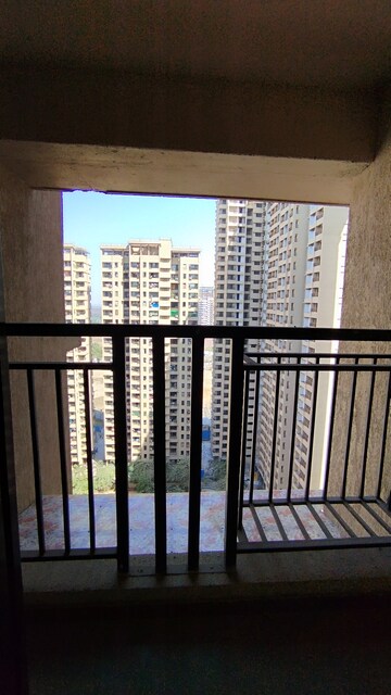 Room in 1 BHK Apartment at Raunak City Sector 4, Kalyan West – for Rent