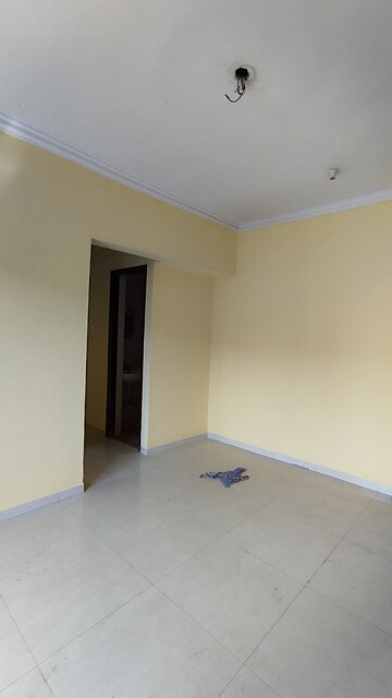 Room in 1 BHK Apartment at Raunak City Phase 2, Kalyan West – for Rent