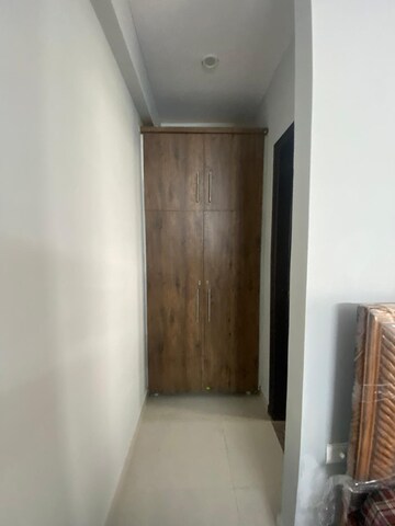 Building Lobby in 4 BHK Builder Floor at Uday Arden 45, Sector 45 – for Rent