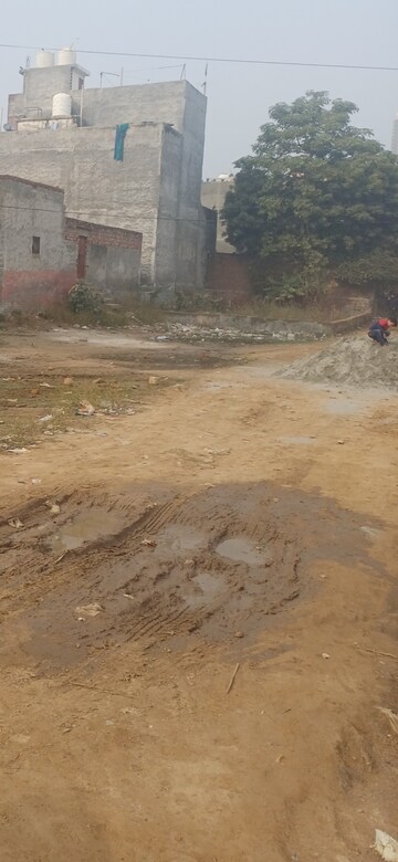  Plot For Sale in Dheeraj Nagar