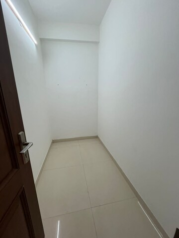 Balcony in 3 BHK Builder Floor at Ansal Sushant Lok I, Sector 43 – for Rent