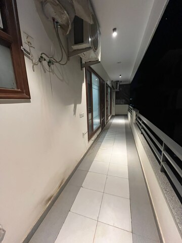 Staircase in 3 BHK Builder Floor at Ansal Sushant Lok I, Sector 43 – for Rent
