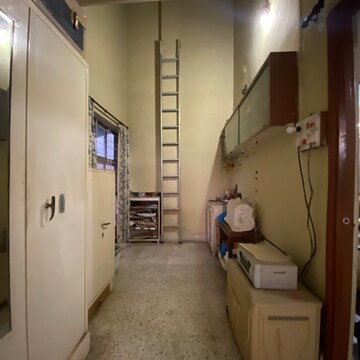 Study Room in 3.5 BHK Apartment at Aundh – for Rent