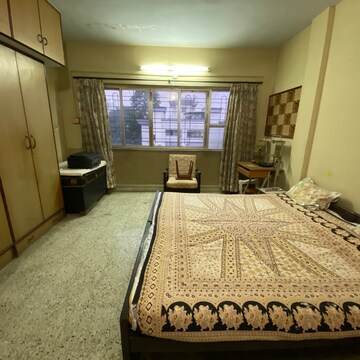 Bedroom in 3.5 BHK Apartment at Aundh – for Rent