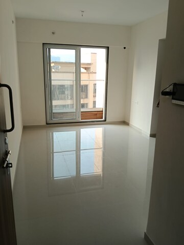 Room in 1 BHK Apartment at Ashar Axis, Majiwada – for Rent