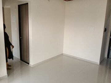 Room in 1 BHK Apartment at Ashar Axis, Majiwada – for Rent