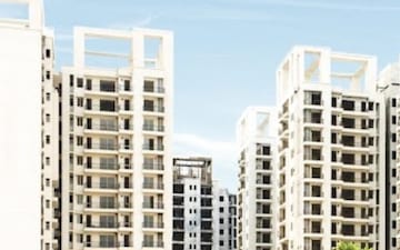 1 BHK Apartment For Sale in R Tech Capital Greens, Uit Sector 9
