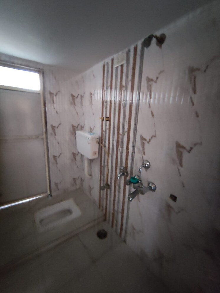Bathroom, amrut-aangan 2 Bedroom 950 Sq.Ft. Apartment In Kalwa Thane 8059502
