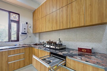 Kitchen in 1 BHK Builder Floor at Sector 45 – for Rent