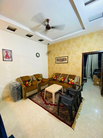 Living Room in 1.5 BHK Apartment at Sector 127 – for Rent
