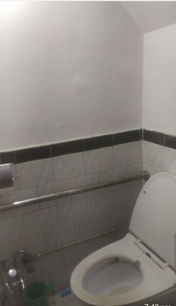 Furnished Amenities in 2 BHK Villa at Indira Nagar – for Rent