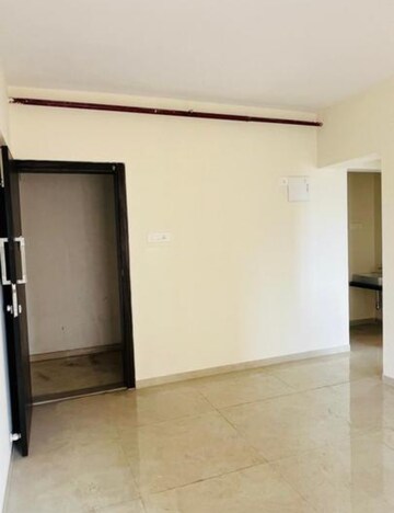 Room in 1 BHK Apartment at Shree Tirupati STG Signature Residency, Ghodbunder Road – for Rent