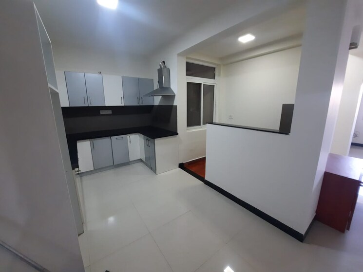 Room, mims-residency 4 Bedroom 3030 Sq.Ft. Villa In Thanisandra Main Road Bangalore 8059567
