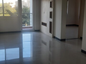Building Lobby in 4 BHK Villa at MIMS Residency, Thanisandra Main Road – for Sale