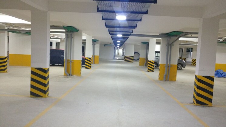  Parking, mims-residency 4 Bedroom 3030 Sq.Ft. Villa In Thanisandra Main Road Bangalore 8059567