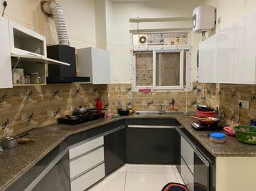 3 BHK Apartment For Rent in Lake View Complex, Dhakoli Village