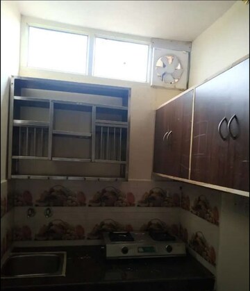 Kitchen in 2 BHK Builder Floor at Sector 39 – for Rent