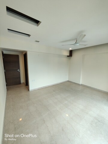 Room in 2 BHK Apartment at Atlanta Santacruz West, Santacruz West – for Rent