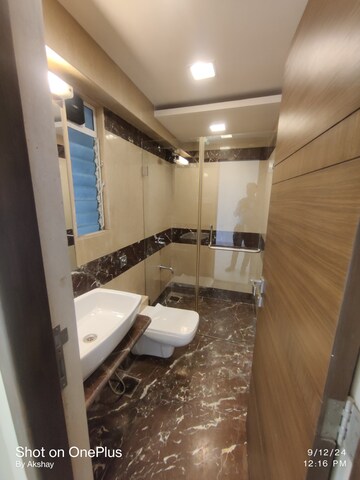 Attached Bathroom in 2 BHK Apartment at Atlanta Santacruz West, Santacruz West – for Rent