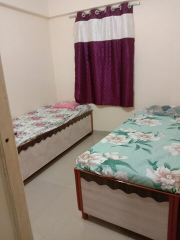 Room in  Pg at Prabhadevi – for Rent
