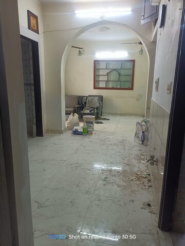 Room in 2 BHK Apartment at Patparganj – for Rent