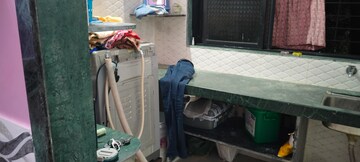 Parking in 1 RK Apartment at Sector 10 Nerul – for Rent