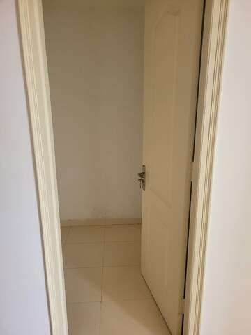 Bathroom in 2 BHK Apartment at Sushma Green vista, Ghazipur – for Rent