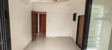 Room in 2 BHK Apartment at Kalpana CHS Tilak Nagar, Tilak Nagar – for Rent