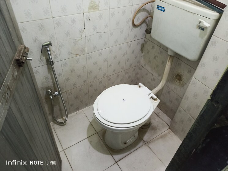 Bathroom, kopar khairane 1 Bedroom 563 Sq.Ft. Apartment In Kopar Khairane Navi Mumbai 8060043