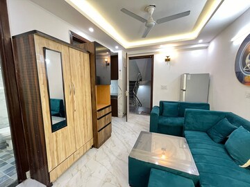 Bedroom in 1 BHK Builder Floor at Saket – for Rent