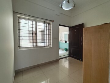 Room in 3 BHK Builder Floor at Hsr Layout – for Rent