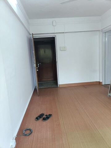 Living Room in 1 BHK Apartment at Andheri West – for Rent