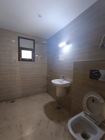 Bathroom in 4 BHK Builder Floor at Sector 43 – for Rent