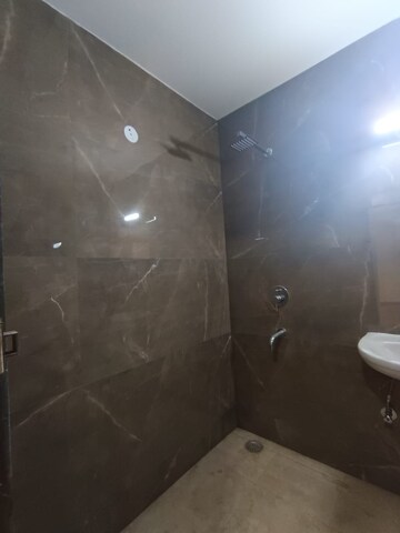 Furnished Amenities in 4 BHK Builder Floor at Sector 43 – for Rent