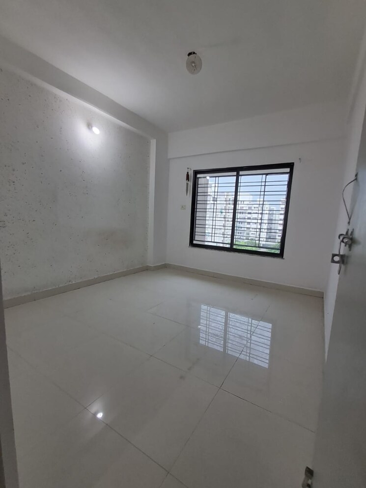 Room, wardha rd 3 Bedroom 1400 Sq.Ft. Apartment In Wardha rd Nagpur 8059825
