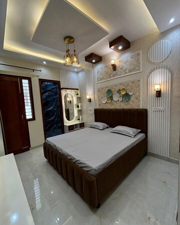 Bedroom in 1 BHK Builder Floor at Saket – for Rent