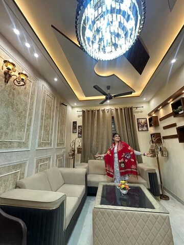 Master Bedroom in 1 BHK Builder Floor at Saket – for Rent