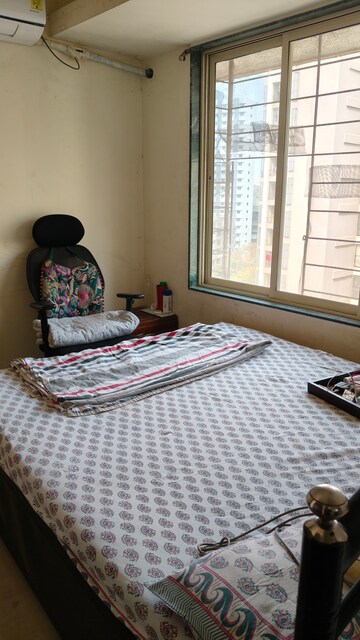 Bedroom in 1 RK Apartment at Riddhi Garden, Malad East – for Rent