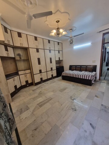 Living Room in 2 BHK Builder Floor at Lajpat Nagar I – for Rent