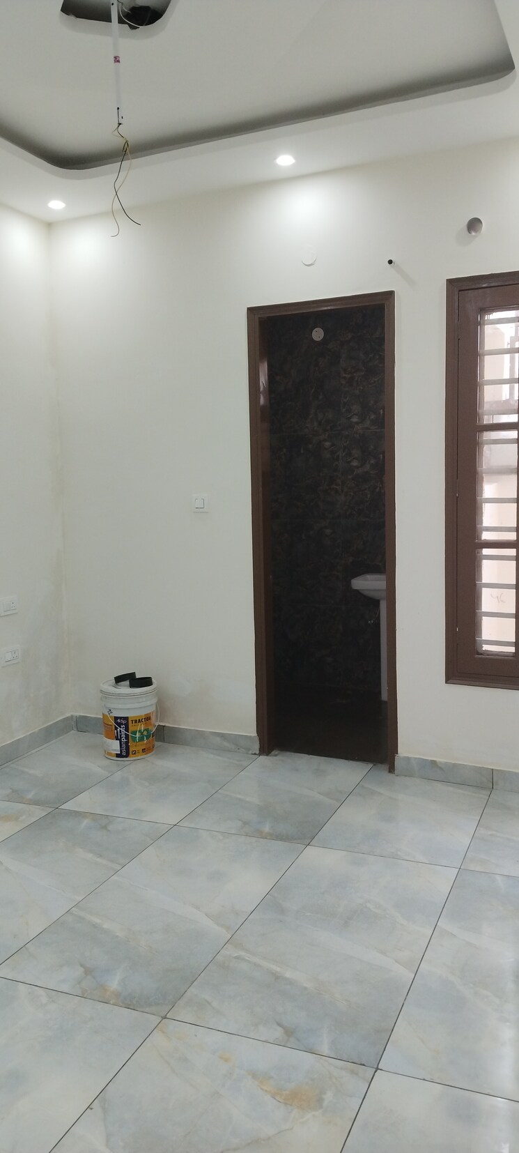 Room, sector 115 2 Bedroom 972 Sq.Ft. Apartment In Sector 115 Mohali 8059887