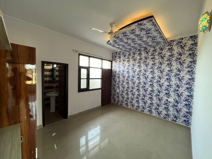 Room, sector 115 1 Bedroom 540 Sq.Ft. Apartment In Sector 115 Mohali 8059935