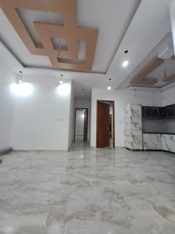 Room in 1 BHK Apartment at Sadguru Paradise, Mira Road – for Rent