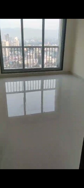 Room in 2 BHK Apartment at Panchpakhadi Jewel, Panch Pakhadi – for Sale