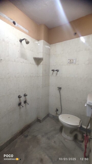 Master Bedroom in 2 BHK Builder Floor at Nidhi Exclusive Floors, Mehrauli – for Rent
