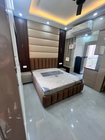 Bedroom in 1 RK Apartment at Pioneer Park Phase 1, Sector 61 – for Rent