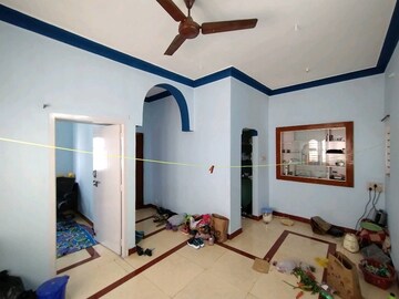 Master Bedroom in 3 BHK Independent House at Sultanpet – for Rent