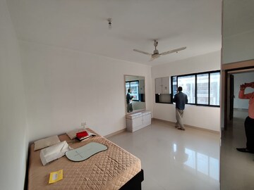 Bedroom in 3 BHK Apartment at Bandra West – for Rent