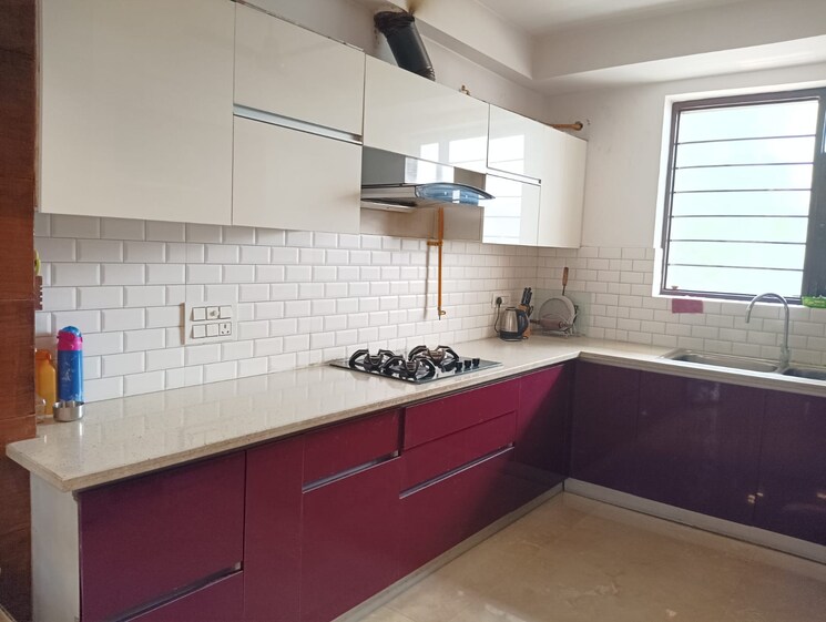 Kitchen, bptp-park-central 4 Bedroom 326 Sq.Yd. Builder Floor In Sector 85 Faridabad 8060097