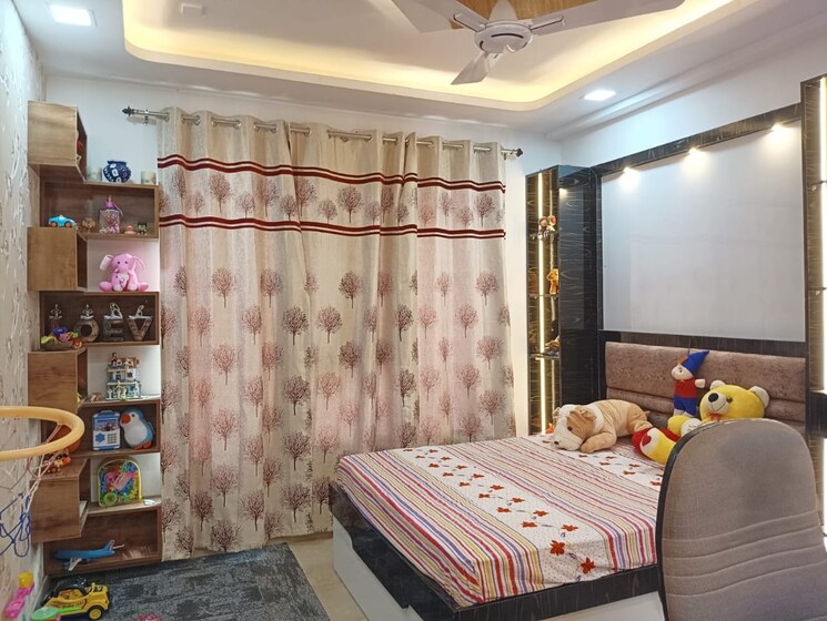Bedroom, bptp-park-central 4 Bedroom 326 Sq.Yd. Builder Floor In Sector 85 Faridabad 8060097